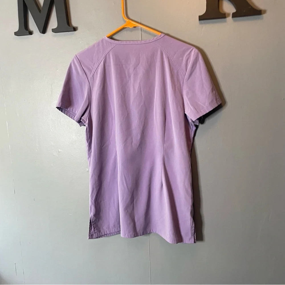 Willowbrook purple 2 pocket short sleeve scrub top women’s size small - Picture 7 of 10